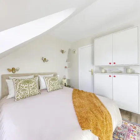 Apartament Escapade Luxe A Deux Pas Des Champs-elysees Paryż